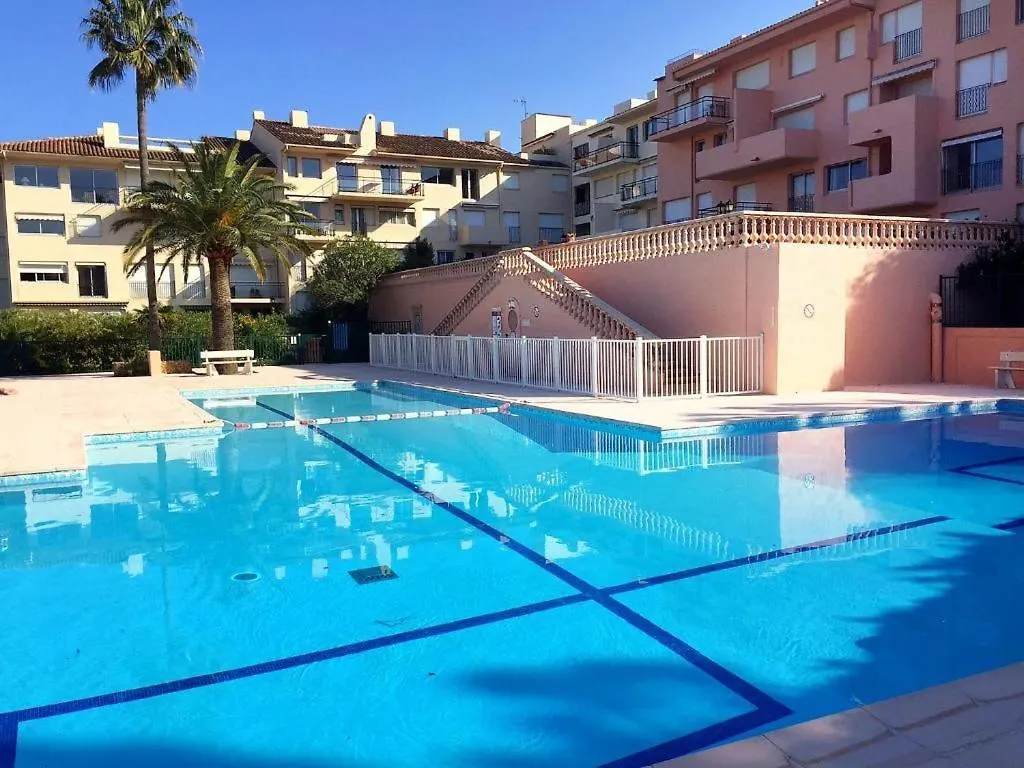 Sunset-Apartment St-Tropez-Swimming Pool-Parking 圣特罗佩 公寓
